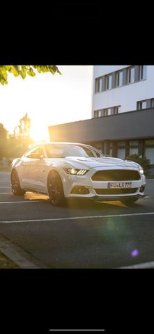 Ford Mustang 5.0 Ti-VCT V8 Black Shadow Edition A...