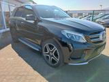 Mercedes-Benz GLE 350 d AMG LINE DISTRONIC PANORAMA 1 HAND - gebrauchte Mercedes-Benz GLE 350 aus dem Jahr 2017