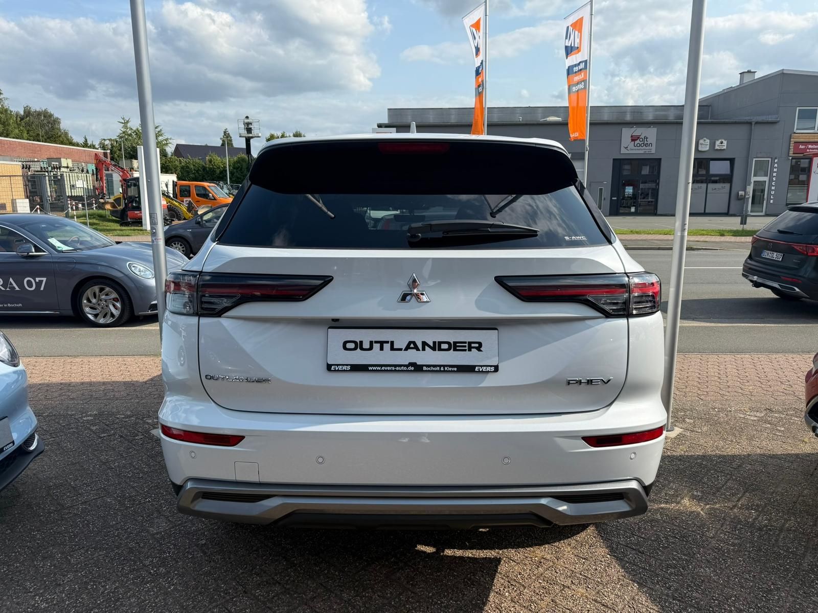Mitsubishi Outlander - Bild 6