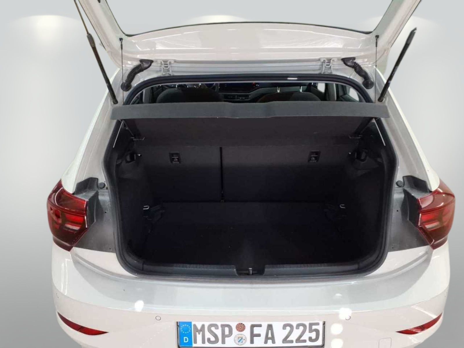 Volkswagen Polo - Bild 6