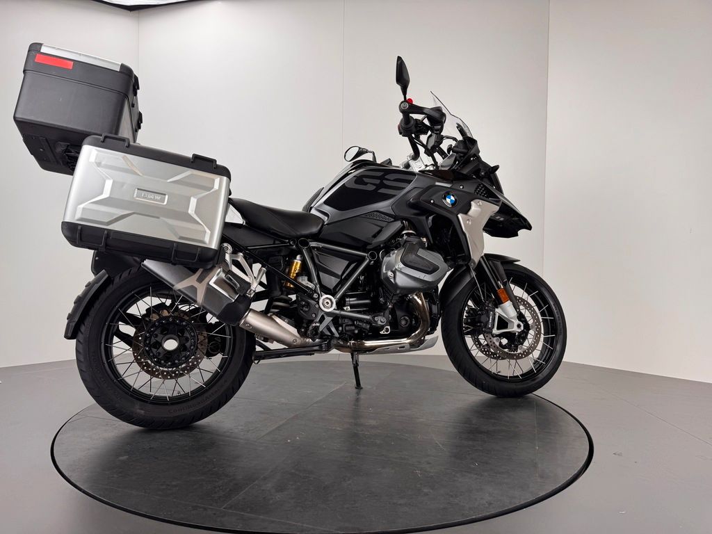Fahrzeugabbildung BMW R1250 GS TRIPLE BLACK *4 PAKETE *VARIOKOFFER