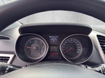 Hyundai i30 1.6 CRDi blue Classic SoundSys+Facelift