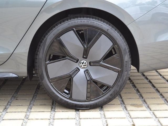 Passat Variant 2.0 TDI 193 PS 4Motion DSG R-Line