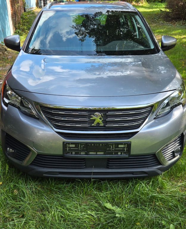 Image of Peugeot 5008