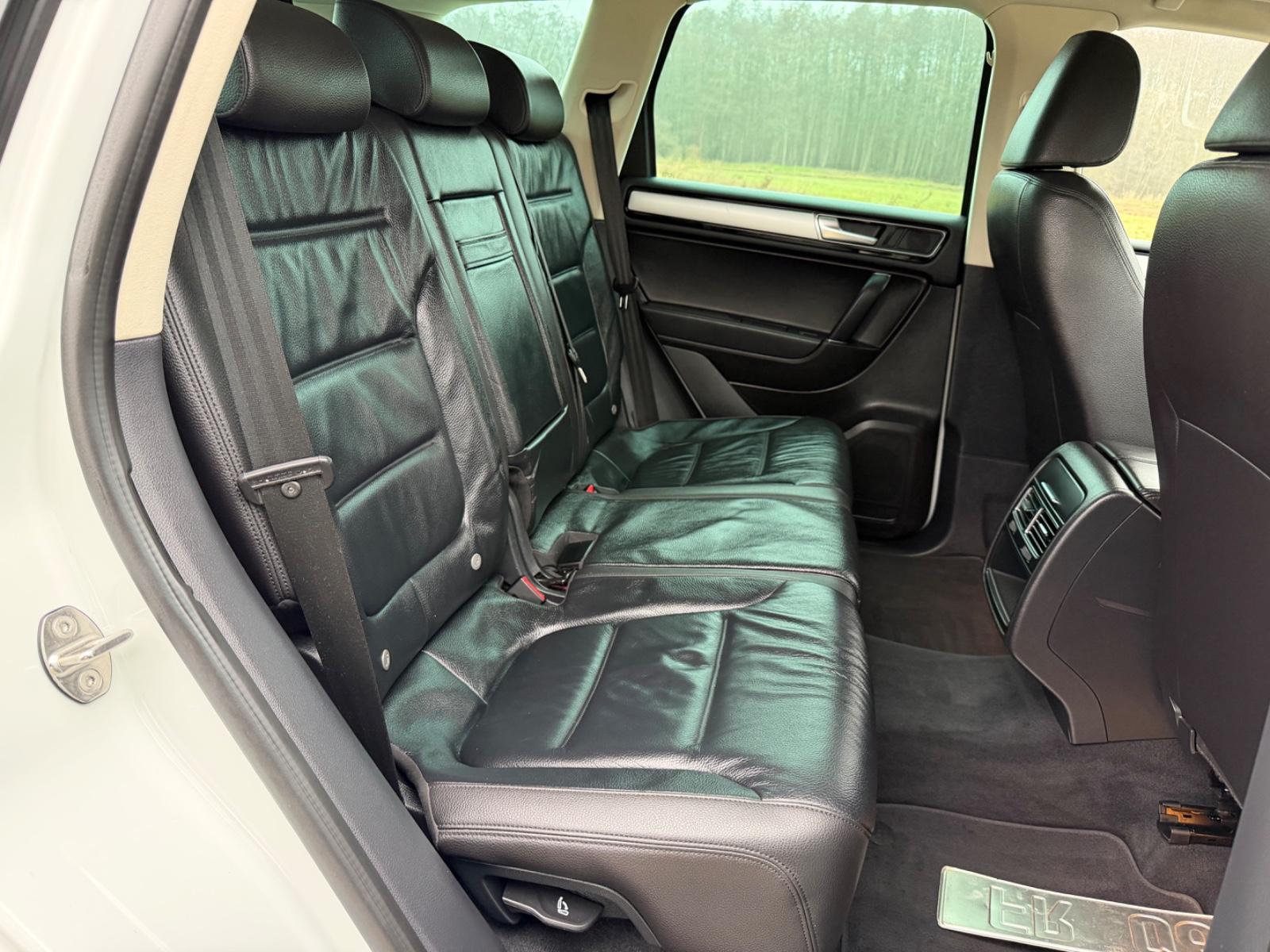 Volkswagen Touareg V6 TDI 4Motion GARATIE SERVIVE  TÜV NEU