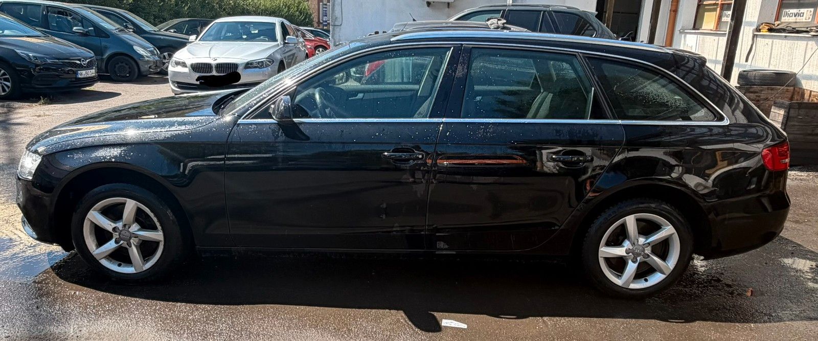 Audi A4 - 1
