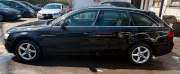 Audi A4 - 1