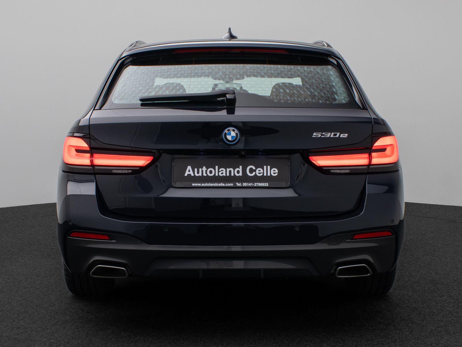 Fahrzeugabbildung BMW 530e M Sport Panorama Laser Kamera HUD DAB H/K
