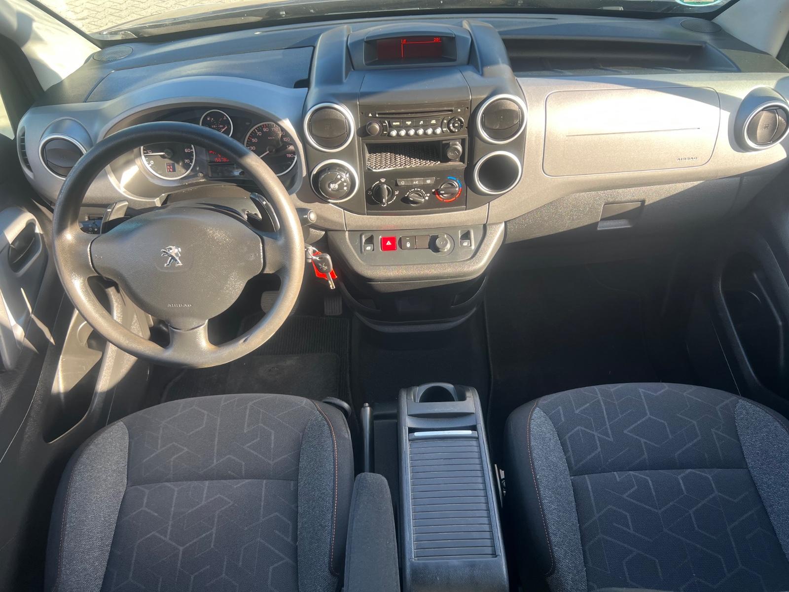 Peugeot Partner Tepee Active Automatik SHZ Klima Tempoma