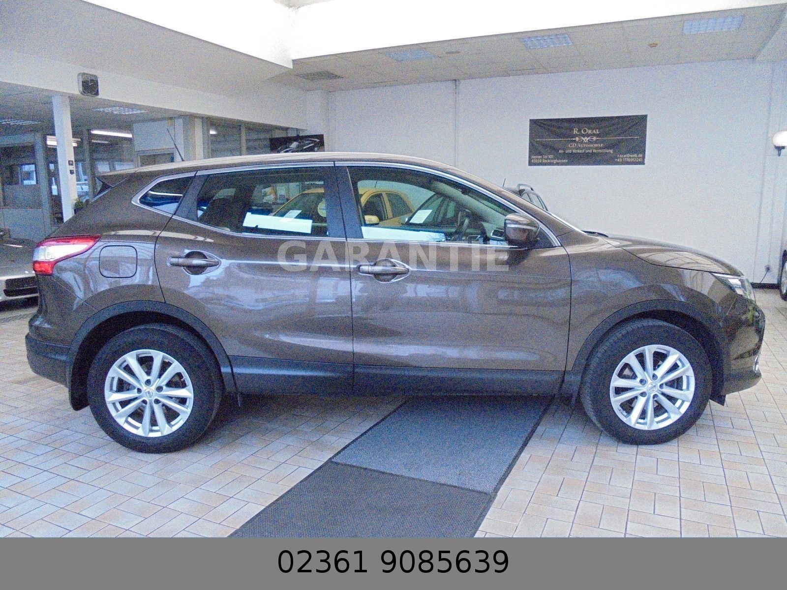 Fahrzeugabbildung Nissan Qashqai Acenta Klimaaut./Navi/Kamara/AHK /