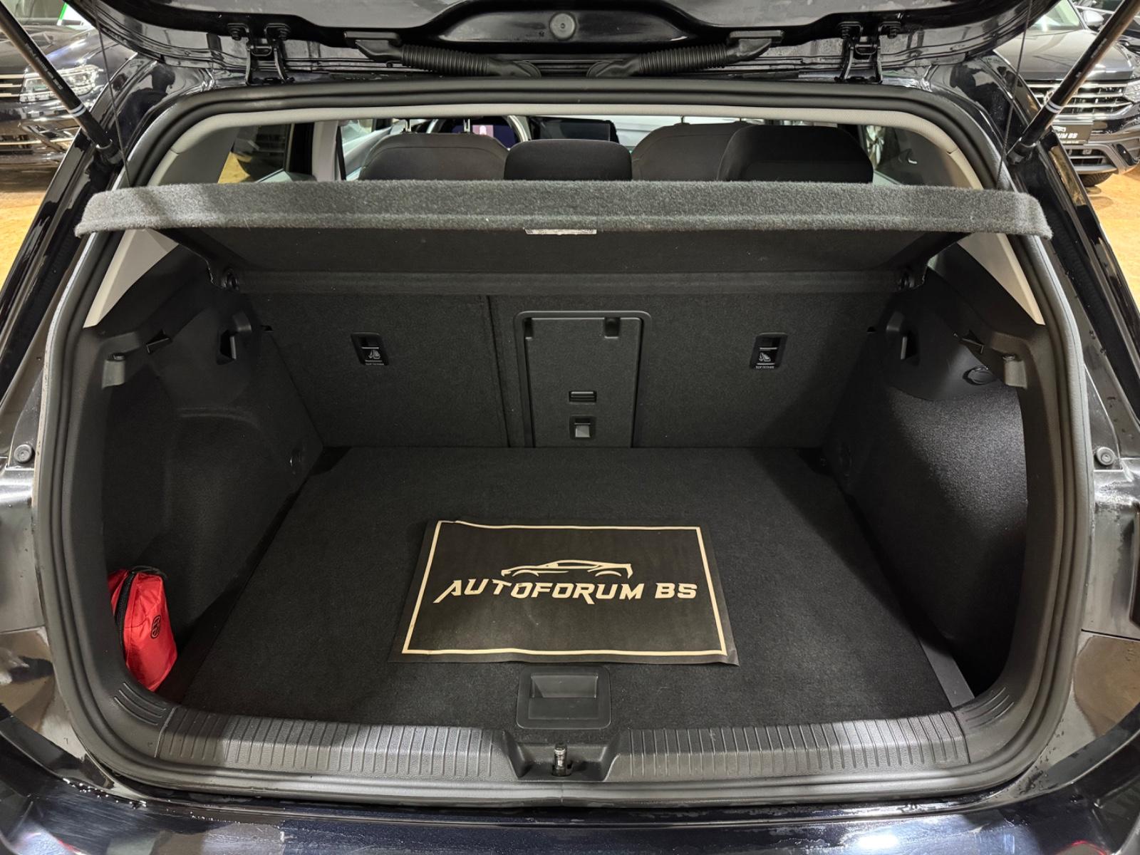 Volkswagen Golf VIII Lim. Life 1.5TSI/CAM/SHZ/GARANTIE11/27, миниатюра 10