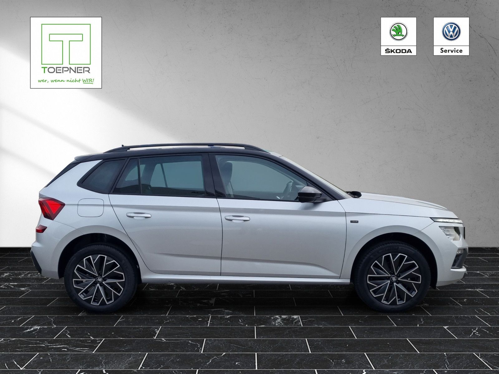 Fahrzeugabbildung SKODA Kamiq Tour 1,0 TSI 85KW/110PS Fahrassi Clever