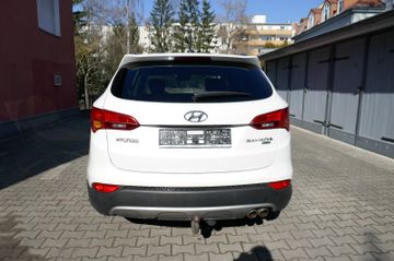 Fahrzeugabbildung Hyundai Santa Fe Style 2WD Xenon / Navi