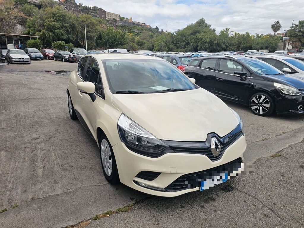 Image of Renault Clio