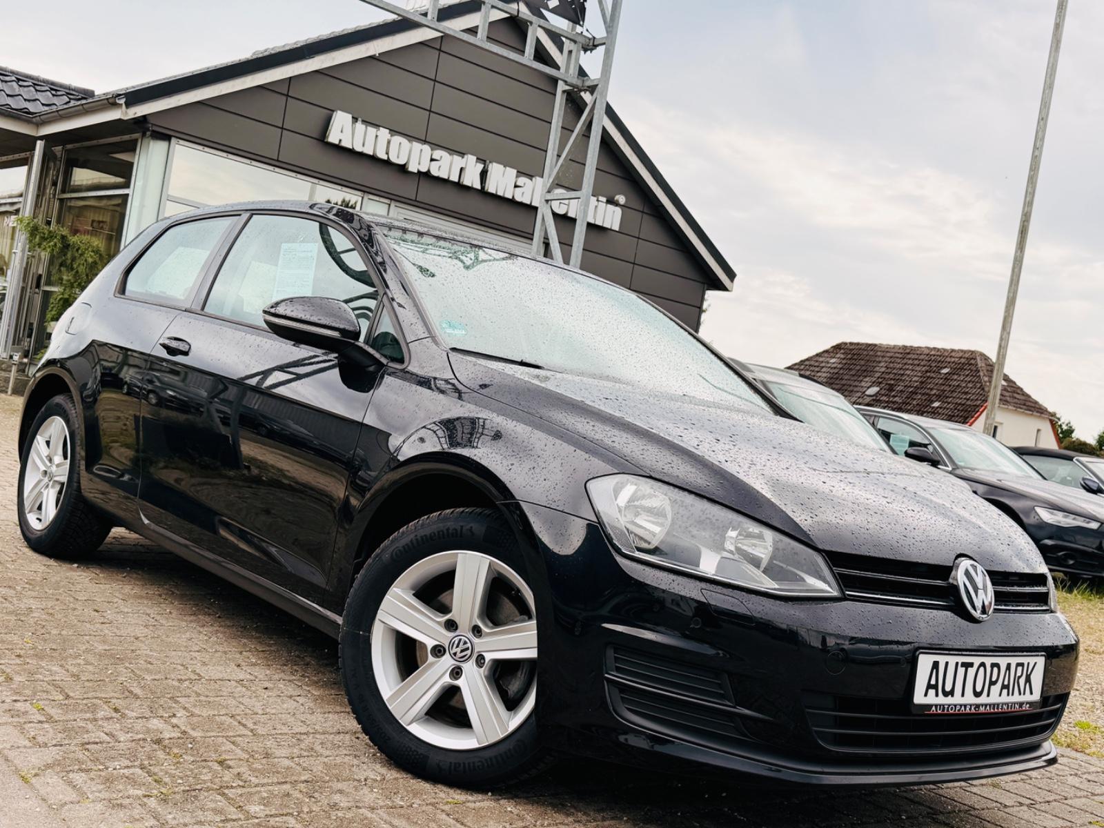 Volkswagen Golf VII Lim. Comfortline BMT *NAVI*SHZ*1.HAND*