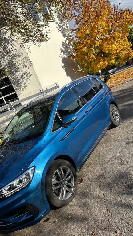 Image of Volkswagen Touran