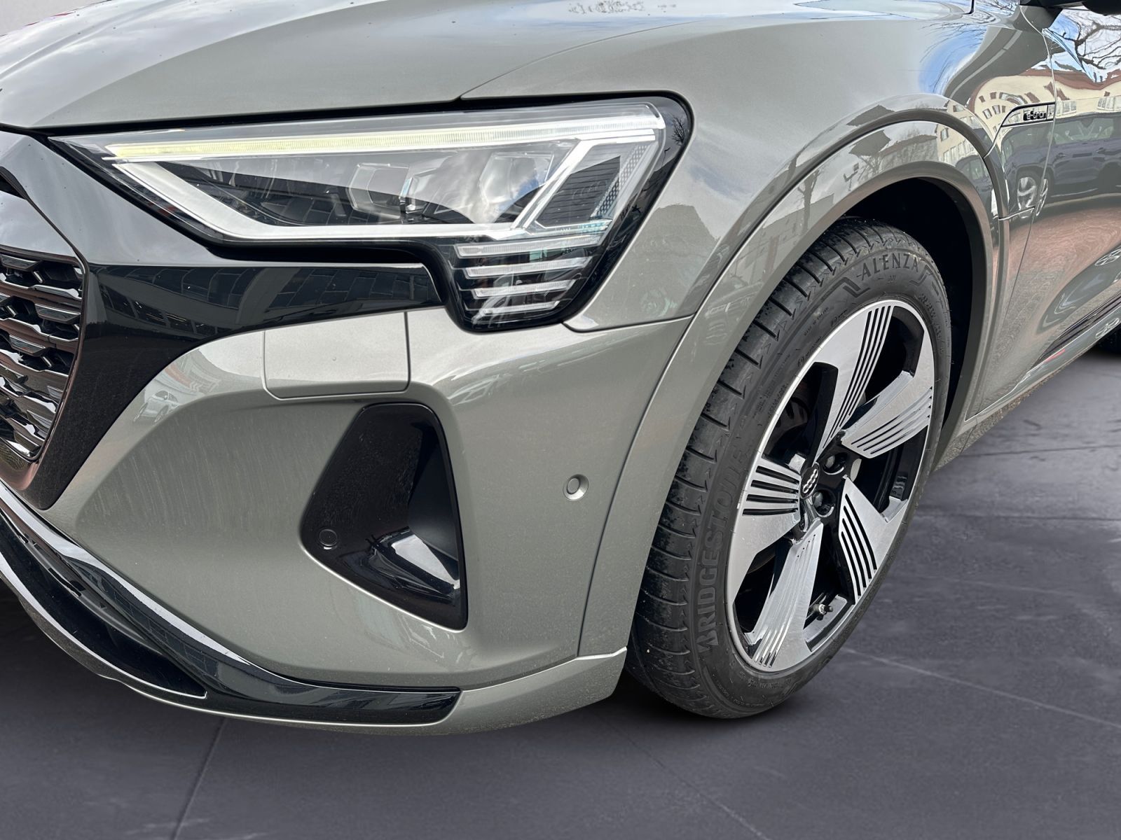 Audi Q8 e-tron - Bild 21