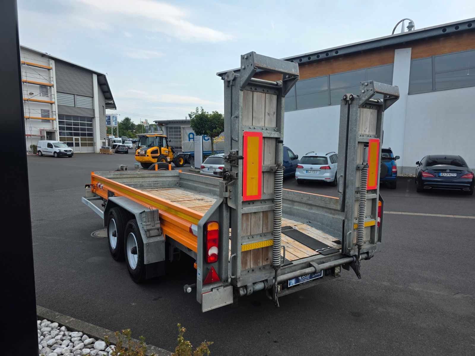 Fahrzeugabbildung Andere Schmid MTT 890 Tieflader mit Rampen