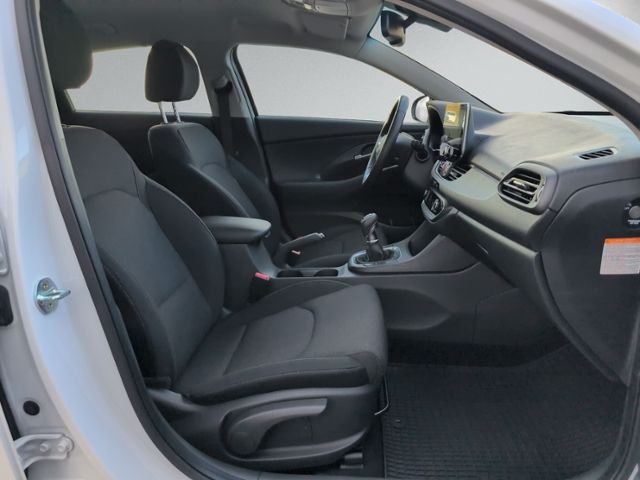 i30 Fastback 1.5 T-GDI EDITION 30+ +LED+RFK+GRA+