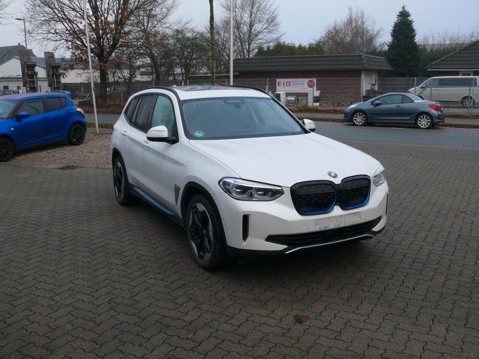 BMW iX3 Impressive AHK Drive Recorder