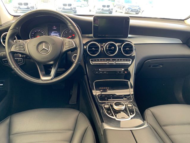 Fahrzeugabbildung Mercedes-Benz GLC 220 d d 4Matic+Navi+Kamera+Leder+Standh.+AHK