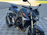 Suzuki GSR 750A, wie neu nur 1.700Km - SUZUKI 700