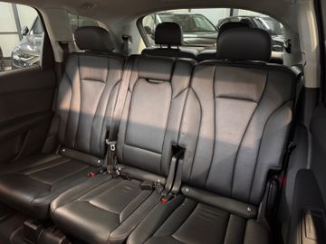 Audi Q7 - 10