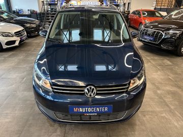 MYAUTOCENTER – Gebraucht- und Jahreswagen mit Werkstattservice in Pfaffenhofen Volkswagen Touran Comfortline *7-SITZER*2-ZONEN*TEMPO*