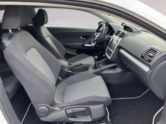 Fahrzeugabbildung Volkswagen Scirocco 1.4 TSI PDC NAVI LIGHT-ASSIST