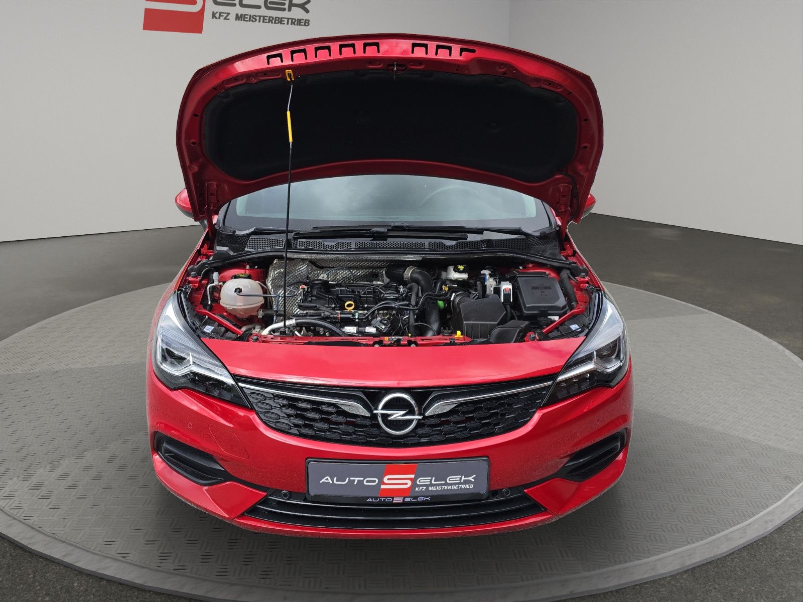 Fahrzeugabbildung Opel Astra K Lim. 5-trg. Elegance Start/Stop