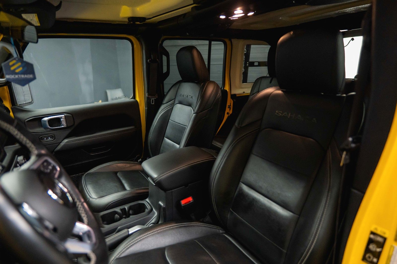 Fahrzeugabbildung Jeep Wrangler 3.6 V6 UNLIMITED SAHARA OFFROAD 4x4 LED