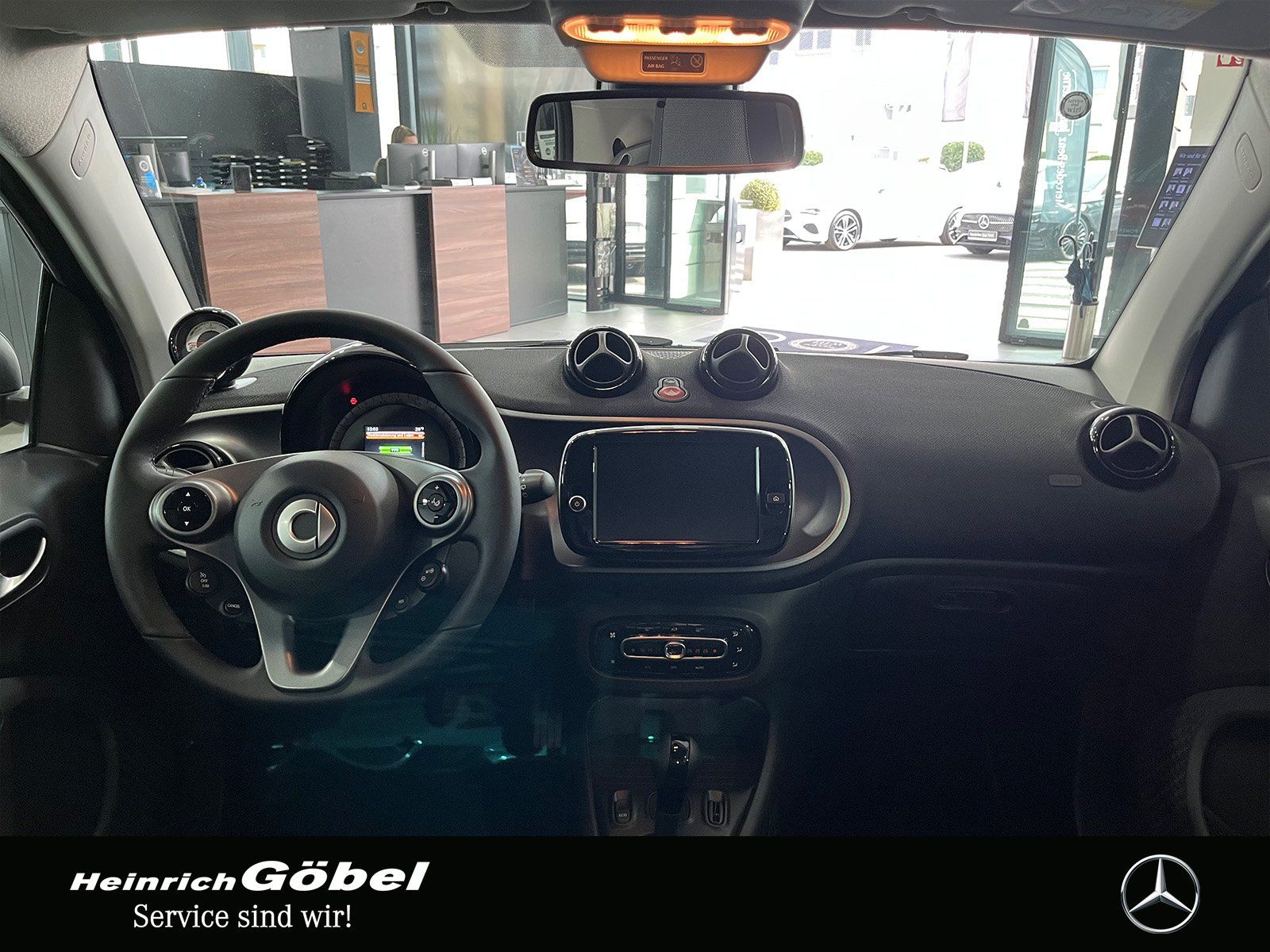 Fahrzeugabbildung Smart EQ passion 22KW+WINTER.P+ALLWETTER+LED+CARPLAY