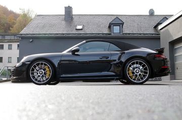 Porsche 991 Turbo S*Dt.FZG,U-Frei,Approved0327,Aerokit*