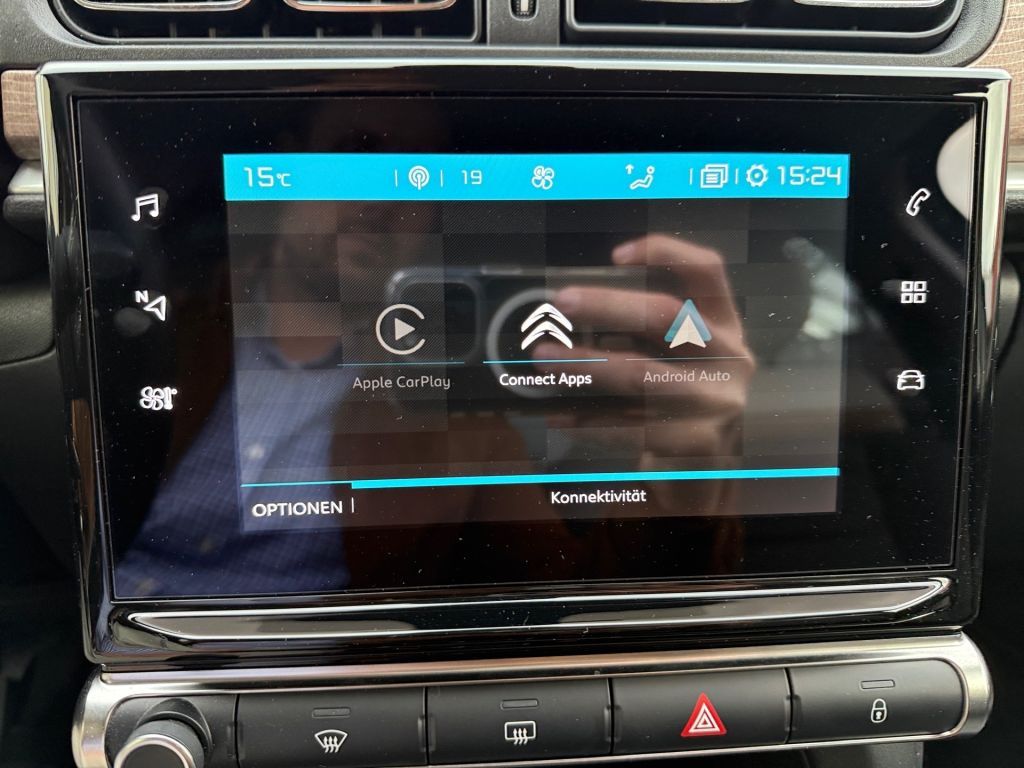 Fahrzeugabbildung Citroën C3 Pure Tech 83 S&S C-SERIES