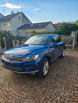 Volkswagen Touareg 3.0 V6 TDI SCR Tiptronic Executive E... - Volkswagen Touareg in Augsburg