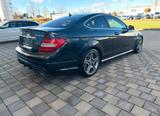Mercedes-Benz C 63 AMG Coupé - Mercedes-Benz C63 aus dem Jahr 2012