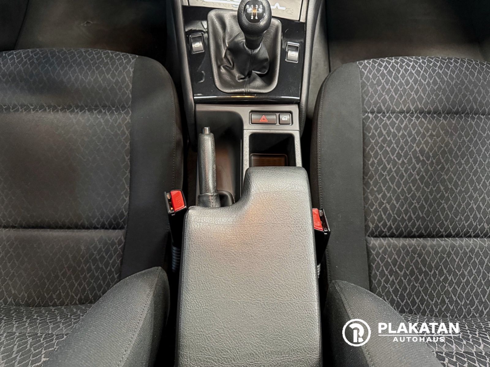 Fahrzeugabbildung BMW 316ti Compact