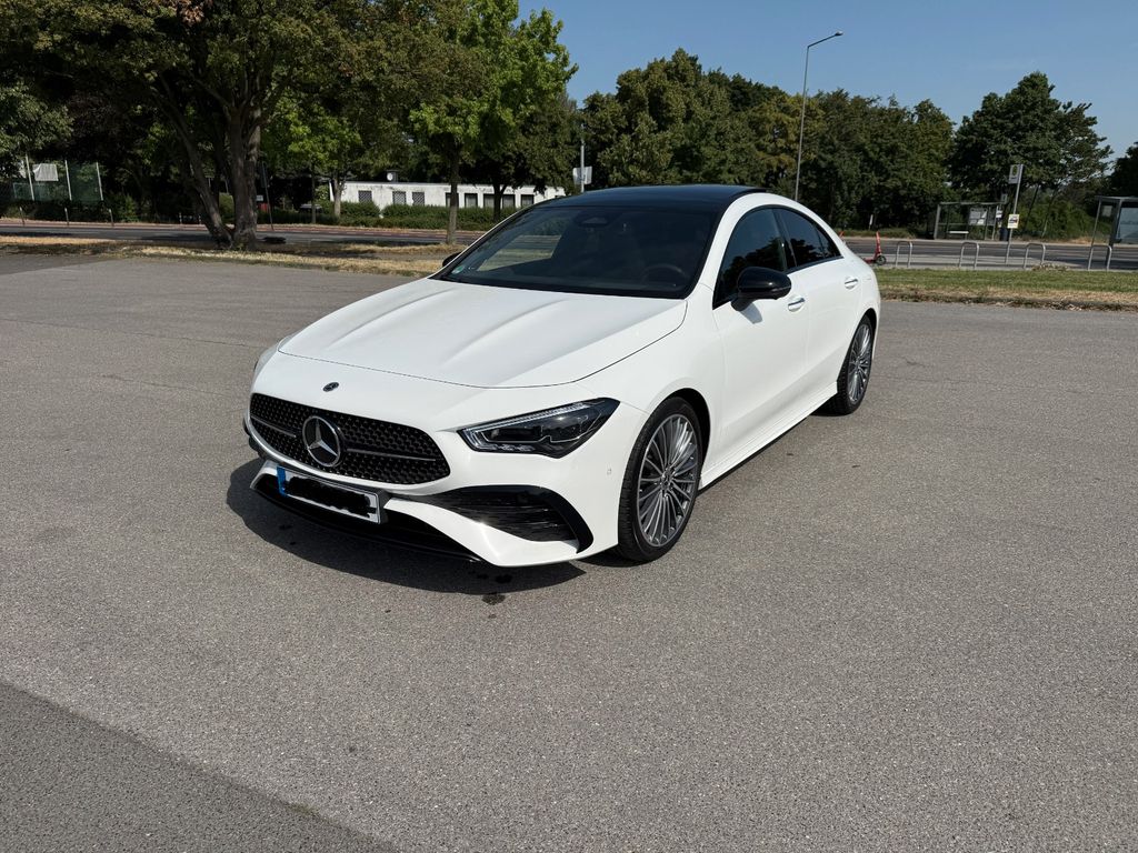 Image of Mercedes-Benz CLA 220