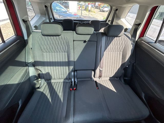 Tiguan Allspace 2.0TDI DSG Navi*Assist+*ACC*Pano