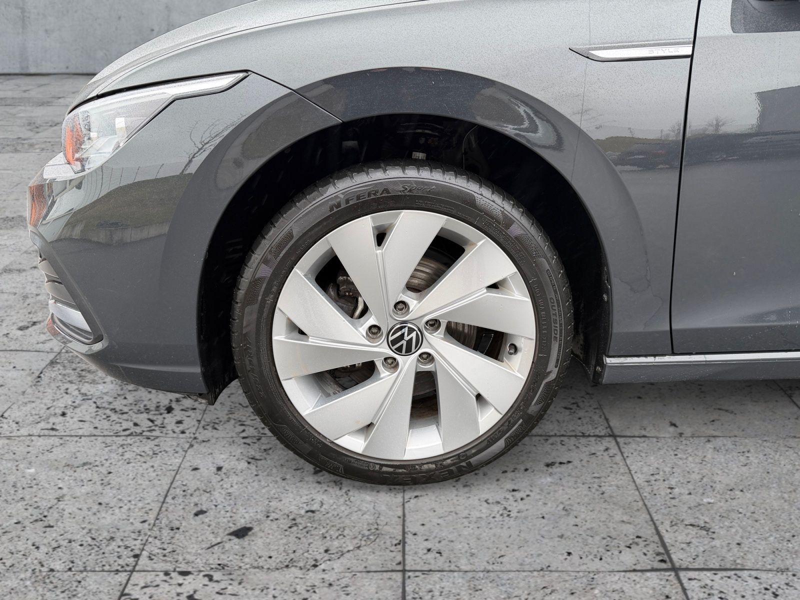 Volkswagen Golf - Bild 8