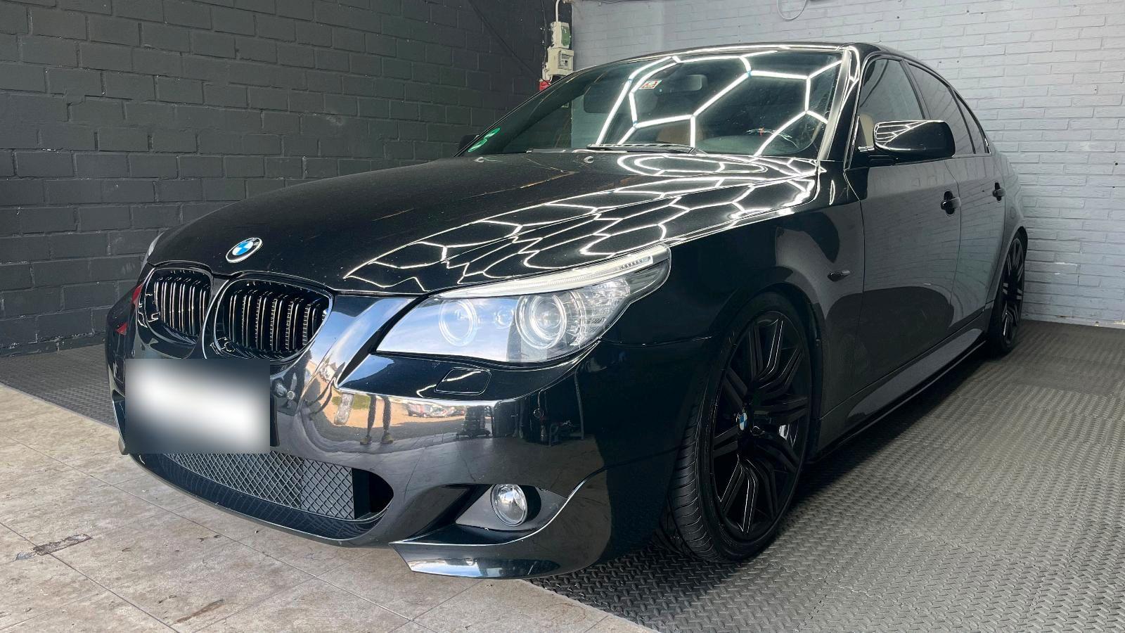 BMW 525