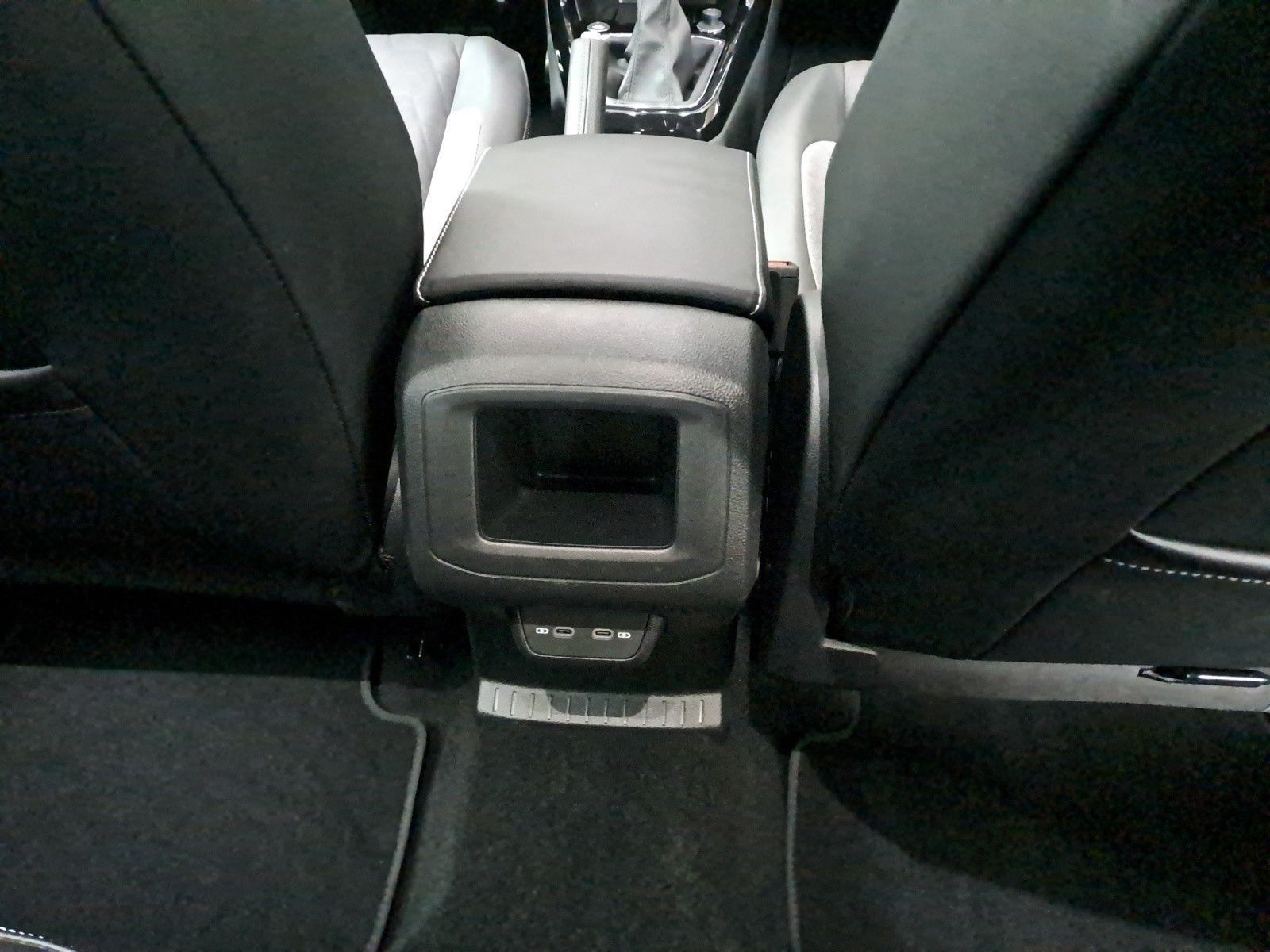 Volkswagen T-Cross - Bild 15