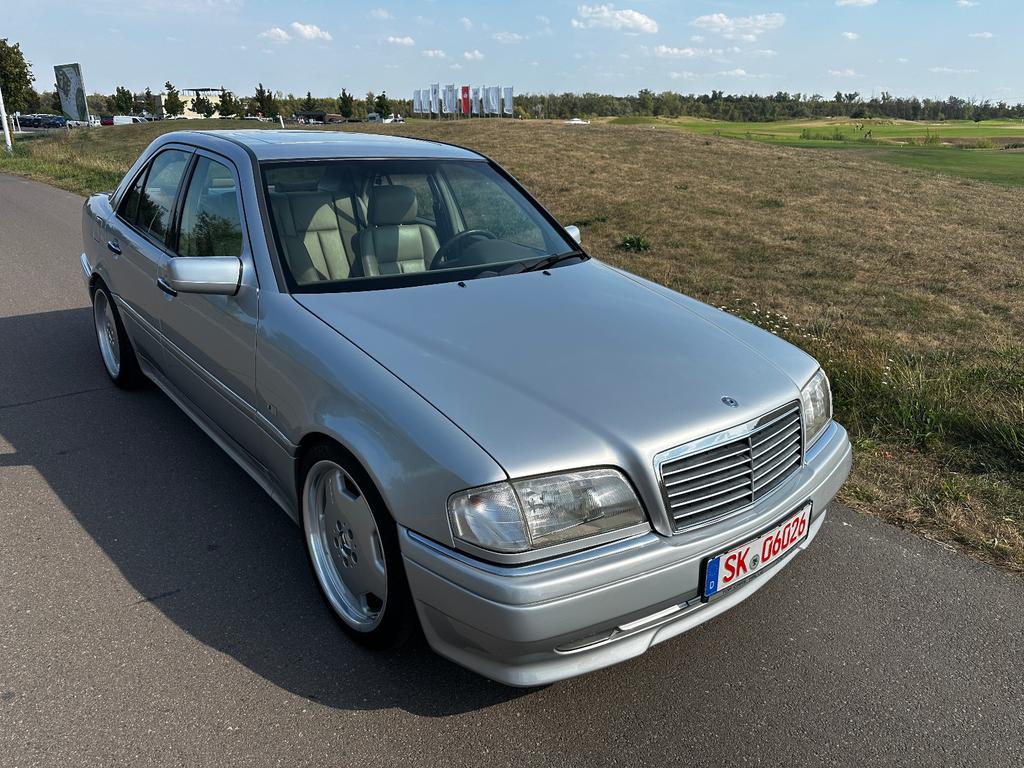 Mercedes-Benz C 280