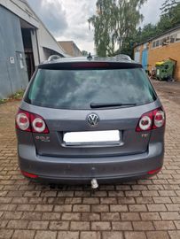 Volkswagen Golf - 4