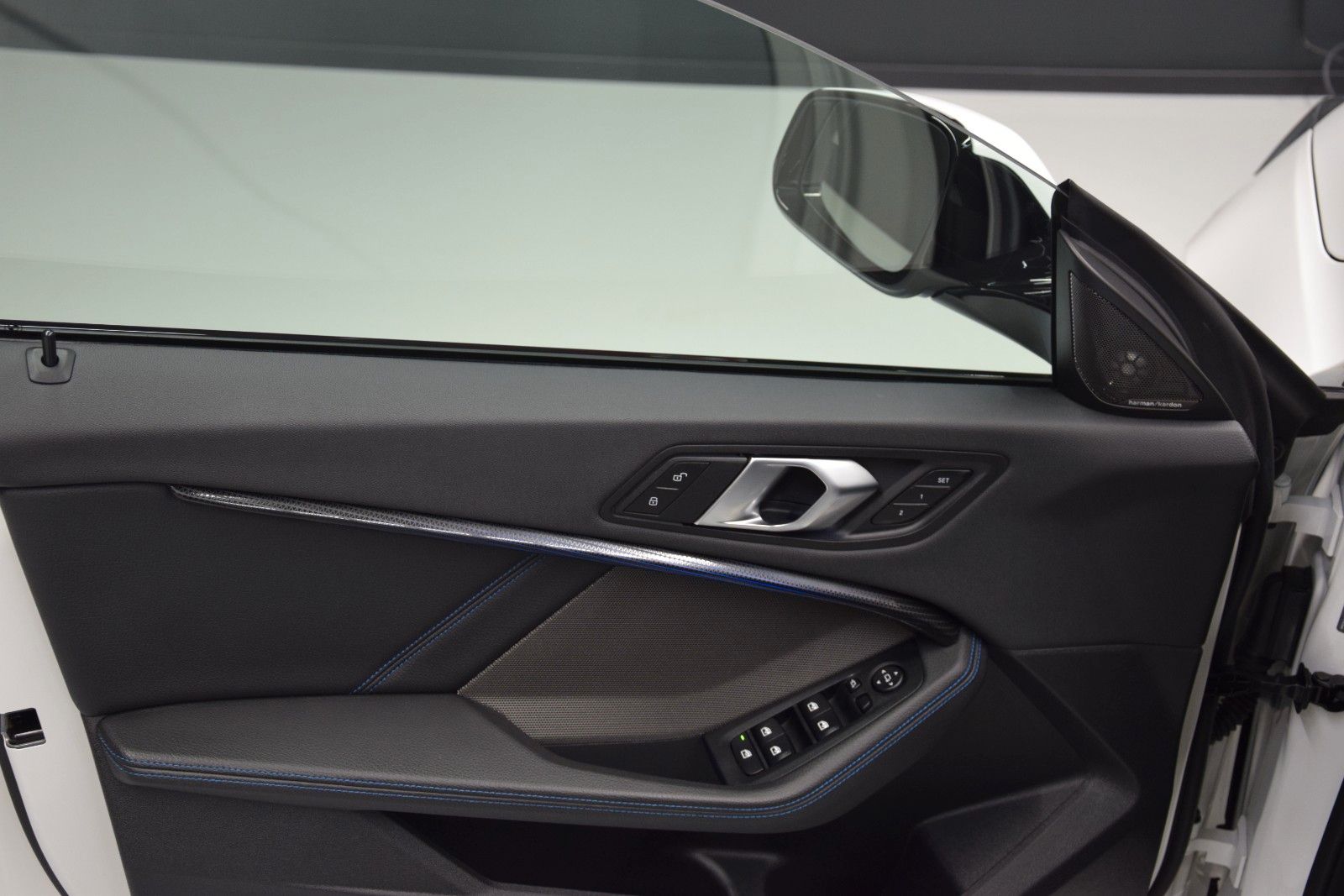 Fahrzeugabbildung BMW 218i M Sport Gran Coupe Panorama ACC H&k Memory