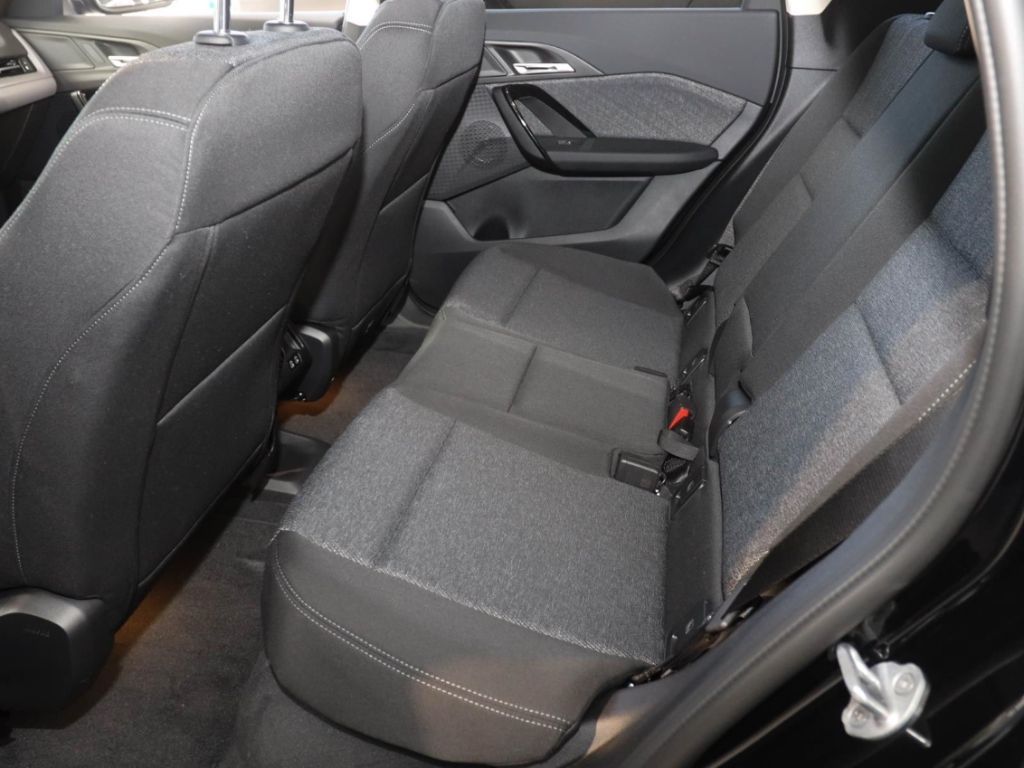 BMW iX1 - Bild 11