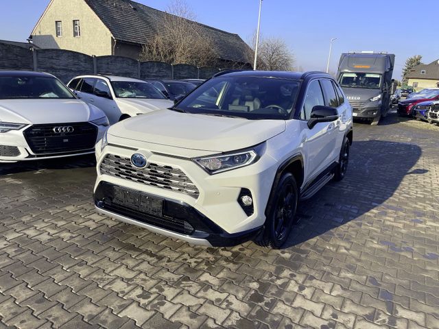 Toyota RAV 4 2.0 HYBRID Club AWD