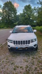 Jeep Compass 2.2 CRD 4x4  Top gepflegt - Jeep Compass aus 2015