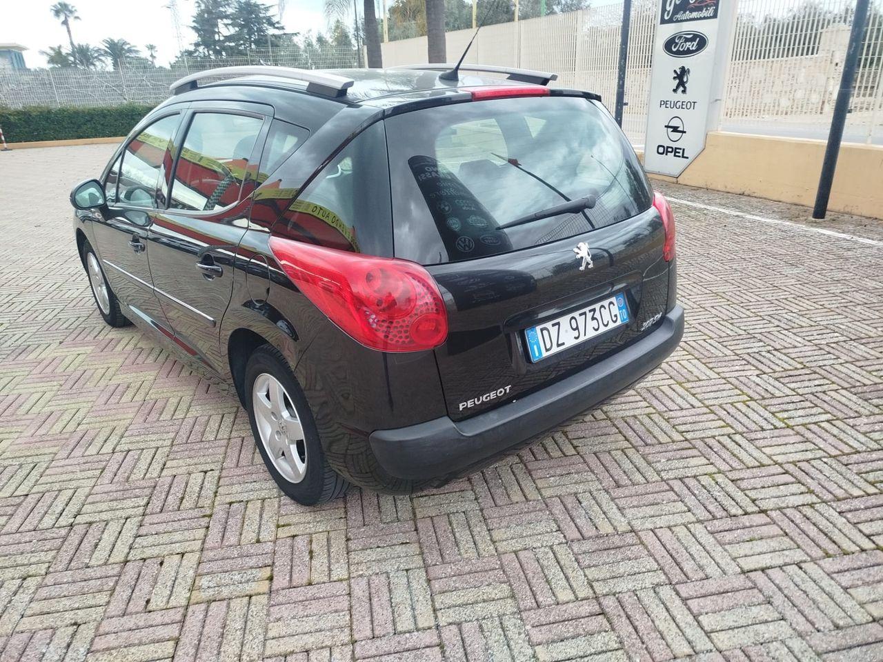 Peugeot 207 2009 — photo 5