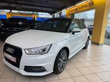 Audi A1 Sportback*Xenon*Navi*PDC*S-Line*Scheckheft* - Audi A1: Weiß